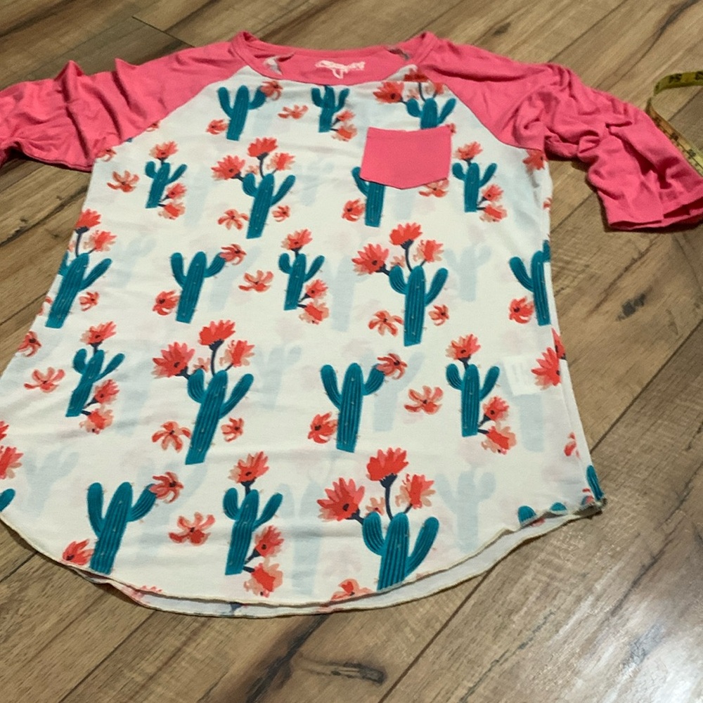 Cowgirl Hardware 🌵cactus baseball t shirt XL kids